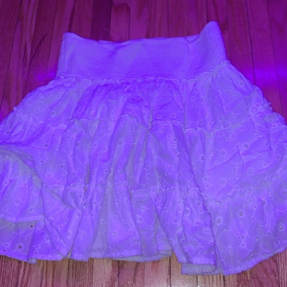 American Eagle Eyelet Tiered Skirt - Picture 4 of 4